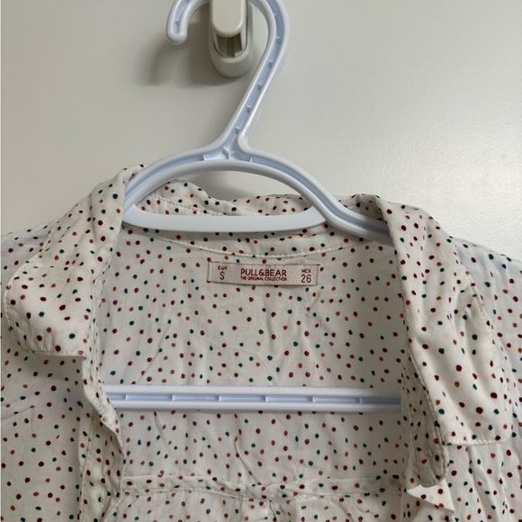Dotted Ruffle Blouse - Picture 3 of 3